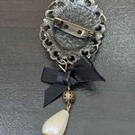 Vintage Unsigned Cameo with Black Bow & Faux Pearl Dangle Brooch Photo 9