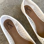 Anthropologie  Seychelles Ivory White Open Weave Flats Size 7.5 Memory Foam Shoes Photo 5