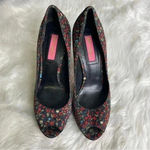 Betsey Johnson  Satin Flower Pumps Size 7.5 Shoes Peep Toe Rosy II Black y2k Photo 5