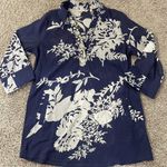 Soft Surroundings  Blue White Leaf Print Beaded Tunic Blouse Pockets Size Small Photo 1