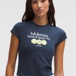 Lululemon  Organic Cotton Baby Tee *Graphic Club Blue XL Photo 0