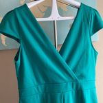 Forever 21 Beautiful bright green cap sleeve dress Photo 4