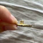 Vintage Elegant Green and Gold Triangle Brooch Photo 2