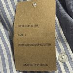 Eden & Olivia  women’s size large dark blue white hi low button front long sleeve Photo 7