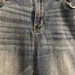 Judy Blue  Medium Wash Skinny Straight Relaxed Fit Jeans Size 32 Photo 4