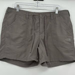 The North Face  gray‎ shorts 16 Photo 0