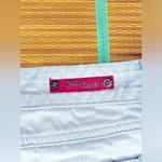 Women’s Lightwash Denim Shorts Blue Size 4 Photo 2