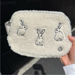 Lululemon Everywhere Belt Bag New Year 1L
Fleece Lunar Rabbit Plush Embroidery Photo 1