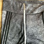 Adidas  Aeroready Feel Brilliant Running Legging Size Large Gray Print High Rise Photo 3