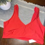 Fabletics woman’s size large ref  cross over sports bra Photo 1