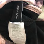 Onzie Flow Womens Sports Bra Top Animal Print Stretch Knot Strap Back S/M Photo 4