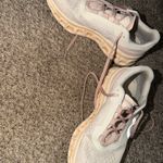 on cloud  Shoes Photo 1