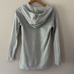 James Perse Standard  Women’s Gray Hoodie Scoop Neck Kangaroo Pocket Size 2/M Photo 3