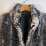 Blassport Reversible Faux Fur & Faux Leather Puffy Vest Size Large Boho Gray Photo 4