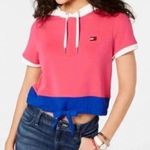 Tommy Hilfiger  cropped hooded sports shirt in size medium Photo 0