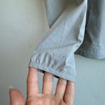 Vuori  Light Gray Outdoor Trainer Shell Lightweight Jacket Size XS VW501 UPF 30+ Photo 1