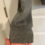 EUC Women’s gray elastic band waist hooded cropped sweatshirt medium‎ Photo 1