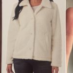 32 Degrees Heat White winter Sherpa  Photo 3