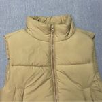 Forever 21  Cropped Puffer Vest Size XS in Beige Photo 1