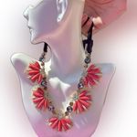 Ann Taylor orange pink flower necklace good tone black white crystals soft chain Photo 0