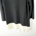 Suzanne Betro Black Long Sleeves Accent Button White Asymmetrical Hem Tunic 1X Photo 7