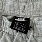Nike  Sportswear Essential Fleece Pants Heather Grey/White XS Photo 3
