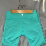 Lululemon Cropped Teal Reversible Leggings Photo 2