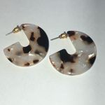 Tortoise Shell Pattern Lucite Retro Boho Hoop Earrings Brown Photo 2