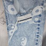 Tinseltown  Distressed Yin Yang Light Blue Jeans Witj Raw Hem Photo 7