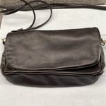 Vintage Shoulder Bag Med Stone Mountain Dark Brown Leather Minimalist‎ Soft 90s Brown Photo 8