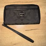 Coach Wristlet‎ Wallet Zip Close Card Slots Photo 0