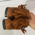 Minnetonka New Classic Fringe Hardsole Moccasin Boot in brown size 6.5 Photo 3