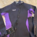 DIVE and SAIL Women’s Wet Suit size S brand new color black and purple Photo 14