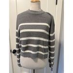 H&M  Women's Medium Grey White Striped Long Sleeve Cropped Sweater Photo 1