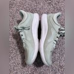 Lululemon  Strongfeel Womens Training Shoe size 8 Photo 2