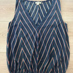 Max Studio  Chevron Striped Sleeveless Blouse 💙❤️ Photo 0