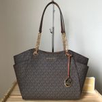 Michael Kors Purse & Wallet Photo 12