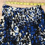 Premise petite skirt in size PS Photo 3