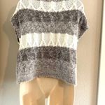 Melrose and Market NWT  mock turtle neck short sleeved sweater. Sz M Photo 2