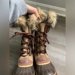 Sorel  Joan Of Arctic Boots Eskimo Waterproof Boots Tall Thick Warm Brown Pink 8 Photo 9