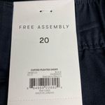 FREE ASSEMBLY Women’s Black Cuffed Pleated Shorts Size 20 New With Tags Photo 11