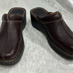 Born Women's clogs size 8/39 mules classic slip ons leather W9822 Brown Photo 0