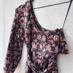 Topshop  One Shoulder Ruffle Jumpsuit Size 2 Black and Pink Floral Photo 2