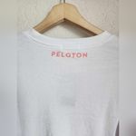 Peloton  women's sweatshirt crewneck size large nwt Photo 5