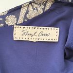 Sheryl Crow Paisley Print V Photo 2