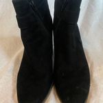 Universal Threads black booties Photo 1