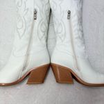 White Western Cowgirl Faux Leather Boots Size 5 Photo 9