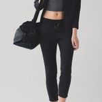 Lululemon  4 On The Fly Pant *28" in Black Photo 1