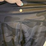 Yogalicious  camo leggings Photo 2