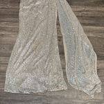 Elegant Gold Sequin One Photo 4